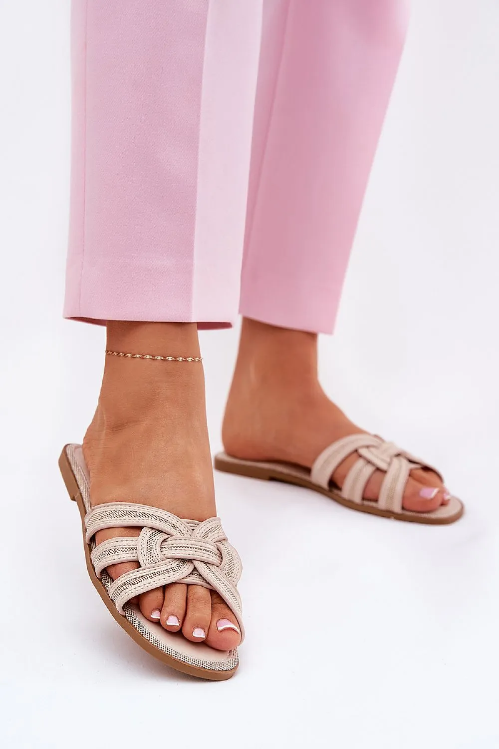 Flat Flip-flops