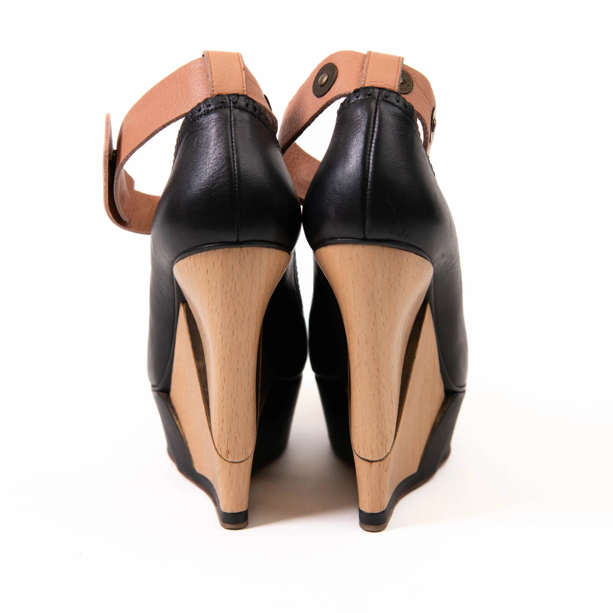 Lanvin Black/Beige Leather Wedge Platform Ankle Cuff Pumps Size 39