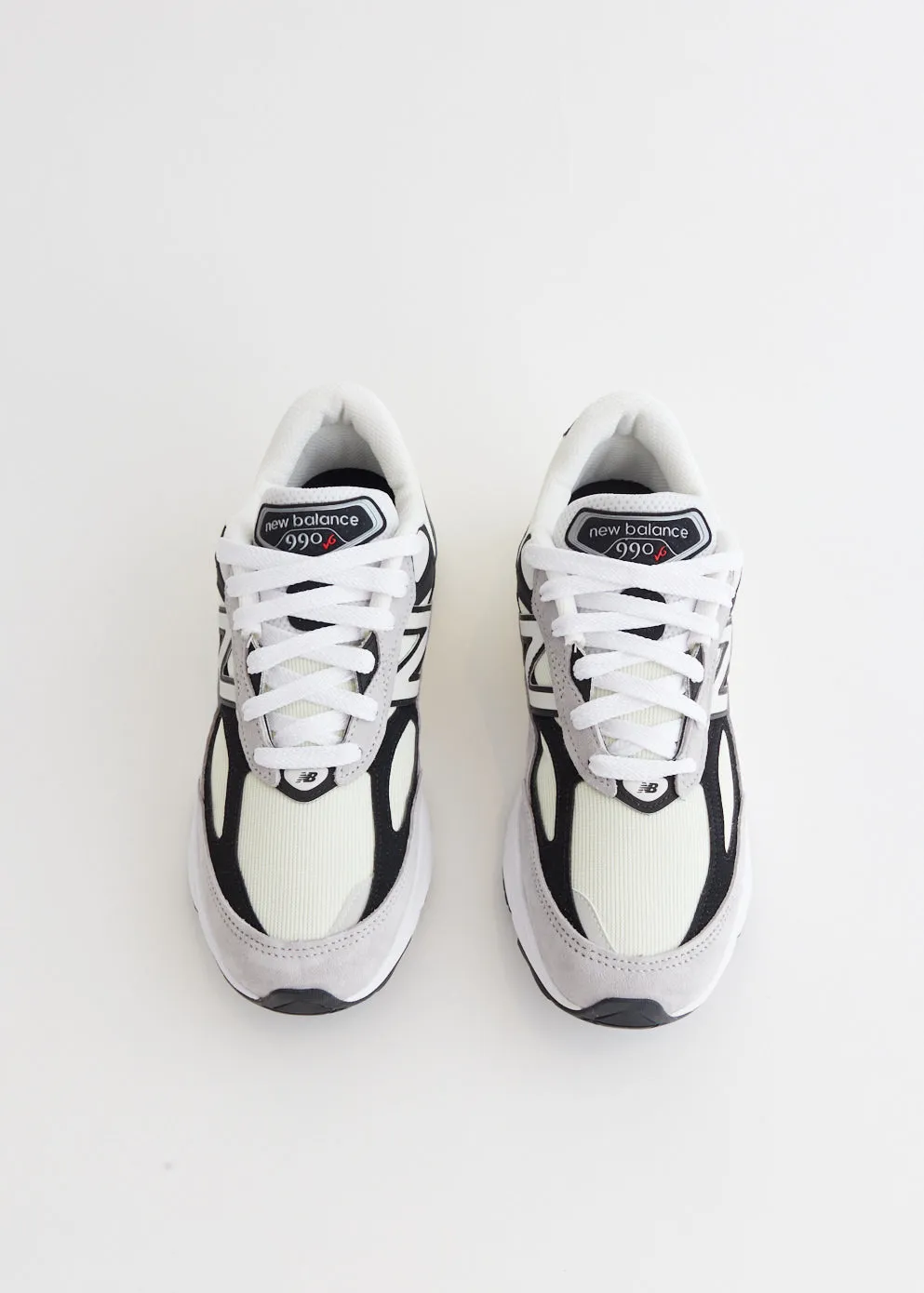 MADE in USA 990v6 'Grey' Sneakers