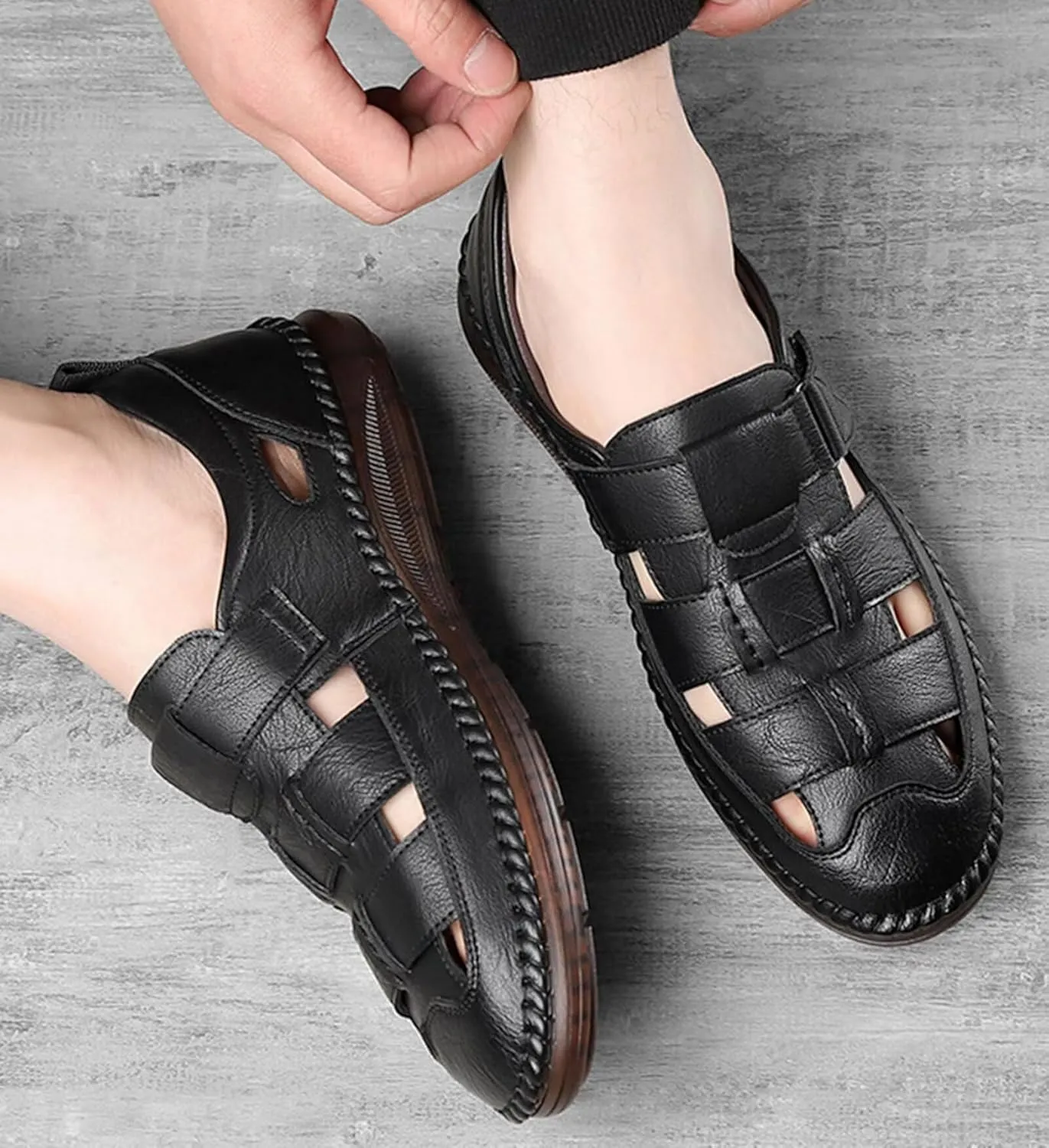 Mens Sports Sandals Leather Closed Toe Sandals Breathable Outdoor Beach Shoes Summer Sandals for Walking Hiking Trekking