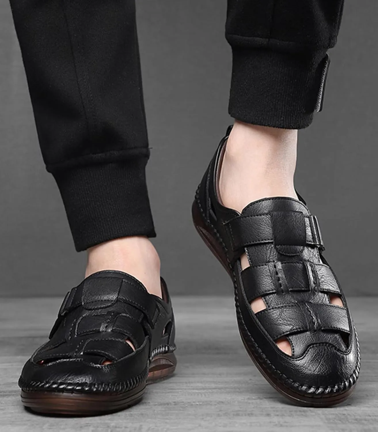 Mens Sports Sandals Leather Closed Toe Sandals Breathable Outdoor Beach Shoes Summer Sandals for Walking Hiking Trekking