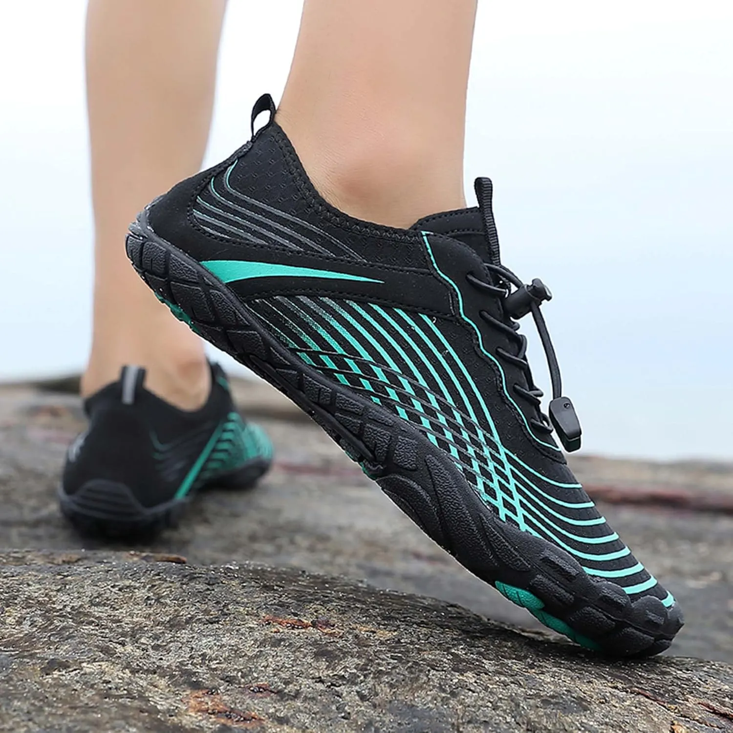 Mens Womens Sports Water Shoes, Lightweight Fast Drying Breathable Fabric, Adult Water Shoes for Indoor Fitness Training, Rock Climbing Training, Swimming, Diving or Beach Activities.