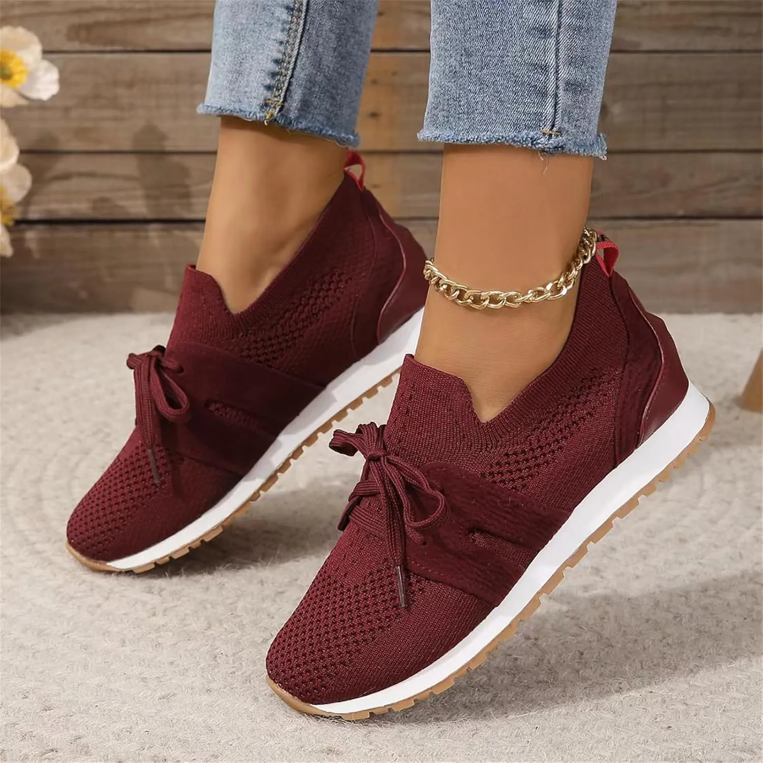 Slip On Sneakers Women Arch Support Walking Running Shoes Breathable Lightweight Athletic Gym Workout Tennis Shoes