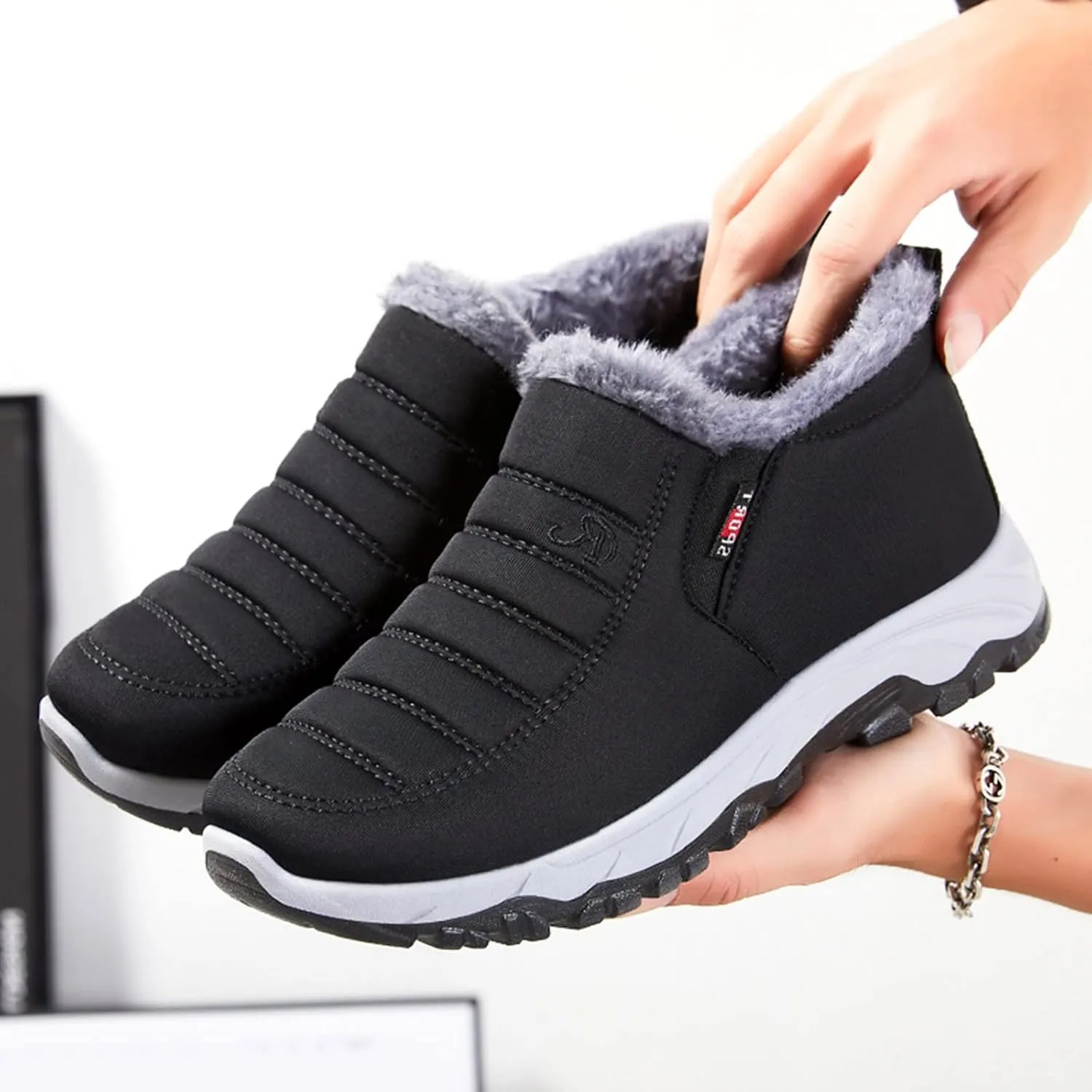 Snow Boots Men Warm Faux Furry Lined Footwear Waterproof Outdoor Lightweight Winter Boots Slip on Ankle Booties Non-slip Climbing Shoes Hiking Boots