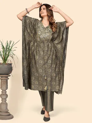 Women'S Print & Embroidered Straight Chanderi Grey Stitched Kaftan Kurta With Pant Set