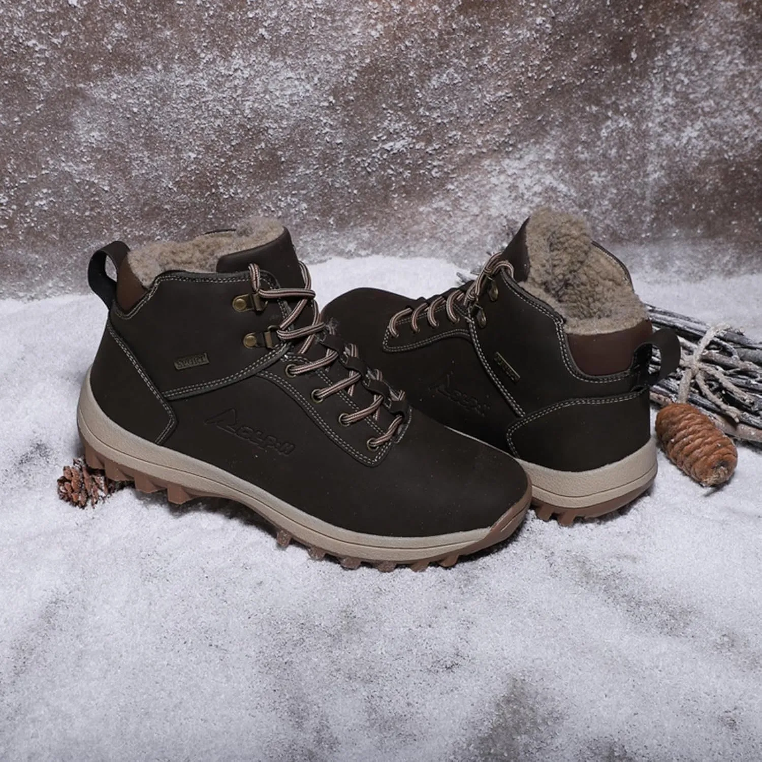 Womens Snow Boots Waterproof Furry Lined Warm Winter Boots Lace Up Sneakers Cold Weather Anti-Slip Ankle Boots Classic Slip on Ladies Hiking Walking Shoes Sneakers