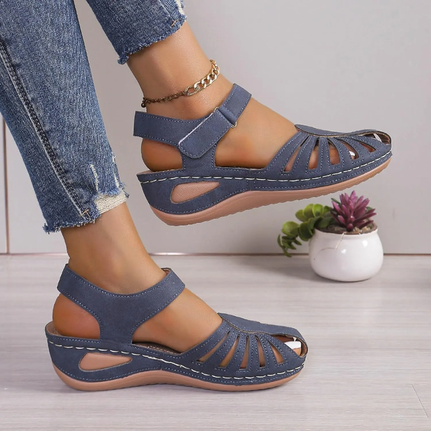 Women's Wedge Sandals Summer 2025, Closed Toe Dressy Platform Wedge Orthopedic Casual Comfortable Outdoor Sandals Walking Beach Shoes with Arch Support